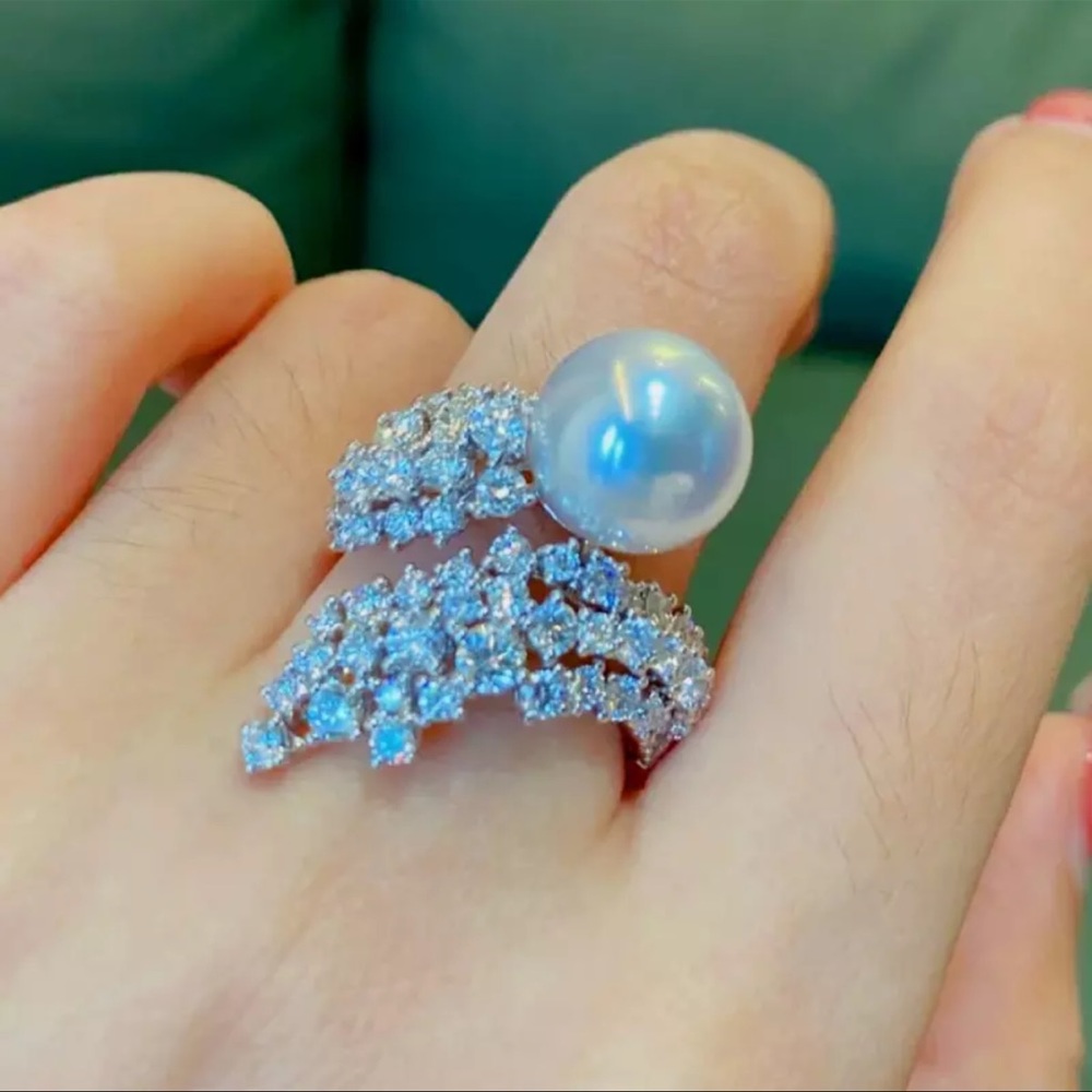 Pearl Ring - Picture 4 of 4